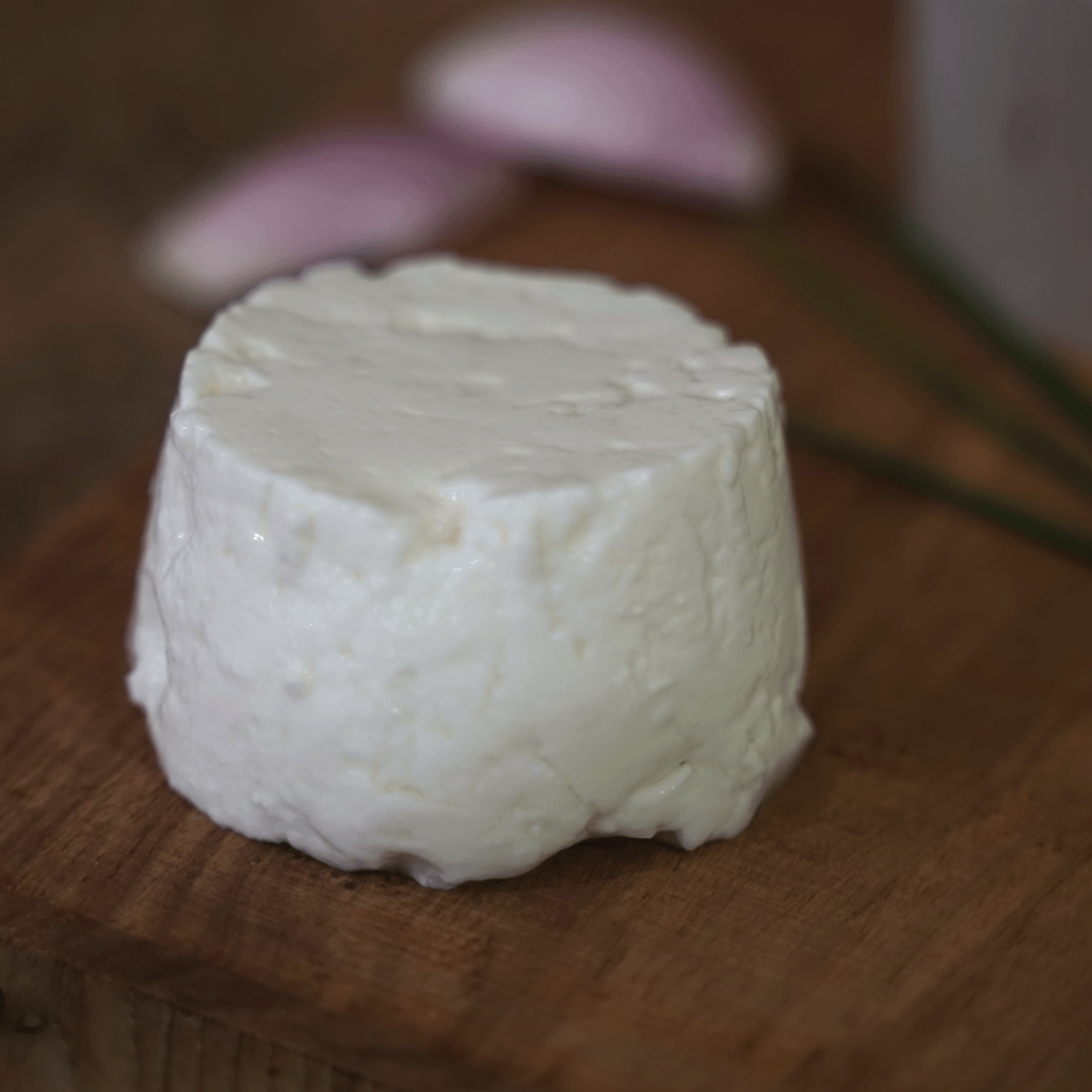 Le Chèvre extra-frais est un fromage frais parfait pour l'apéritif, ou le dessert