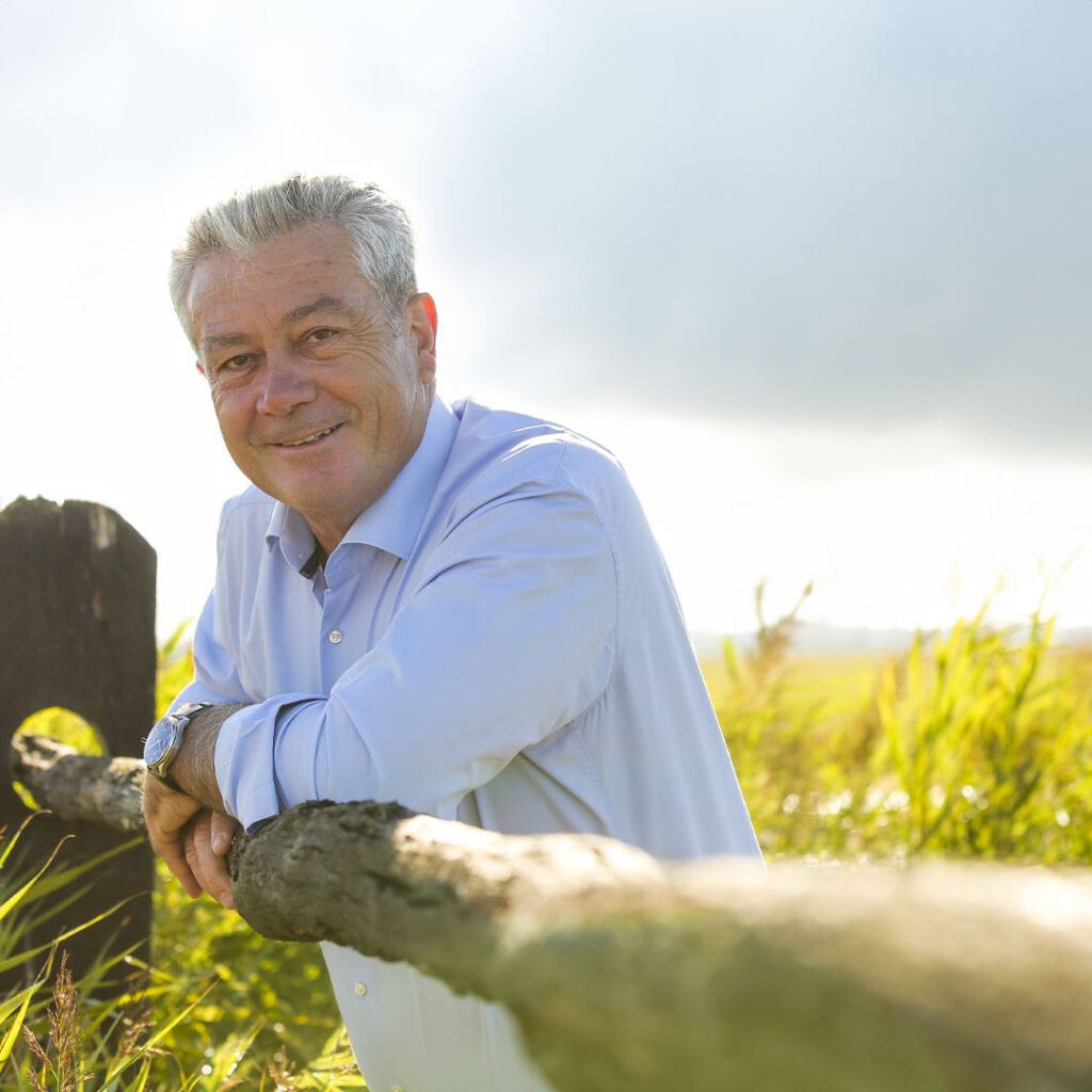Pascal Beillevaire est le fondateur de la fromagerie Beillevaire, créée en 1980