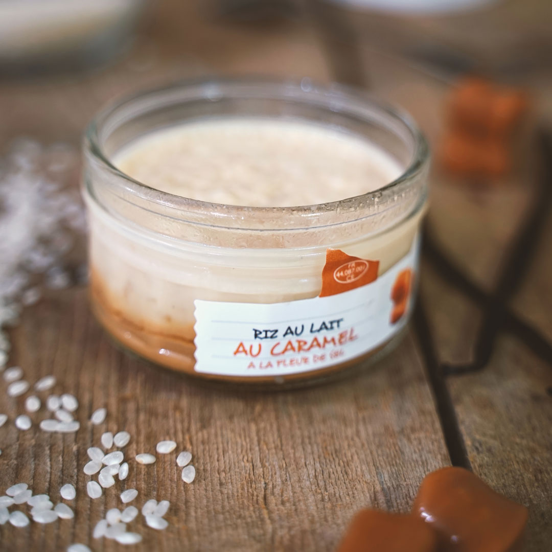 Notre riz au lait à l'ancienne est fabriqué selon la recette de Marie Beillevaire, mère de Pascal Beillevaire. Un dessert authentique !